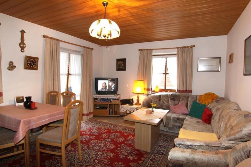 Ferienwohnung Flora เชอเนา อัม เคอนิกเซ ภายนอก รูปภาพ