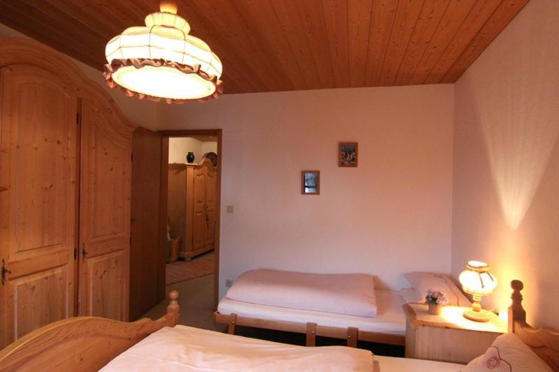 Ferienwohnung Flora เชอเนา อัม เคอนิกเซ ภายนอก รูปภาพ