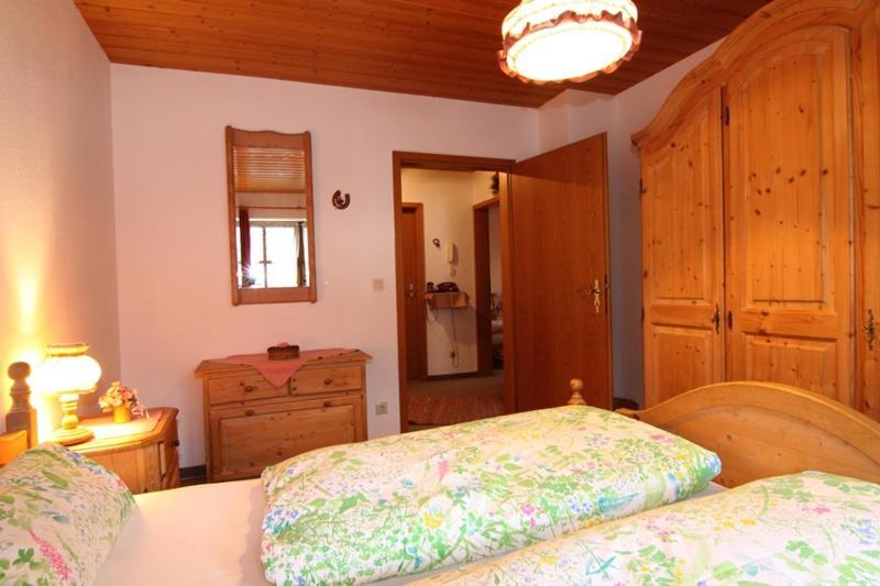 Ferienwohnung Flora เชอเนา อัม เคอนิกเซ ภายนอก รูปภาพ